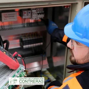 Curso de TPC Electricidad, montaje y mantenimiento de instalaciones eléctricas de alta y baja 6 horas en Sevilla